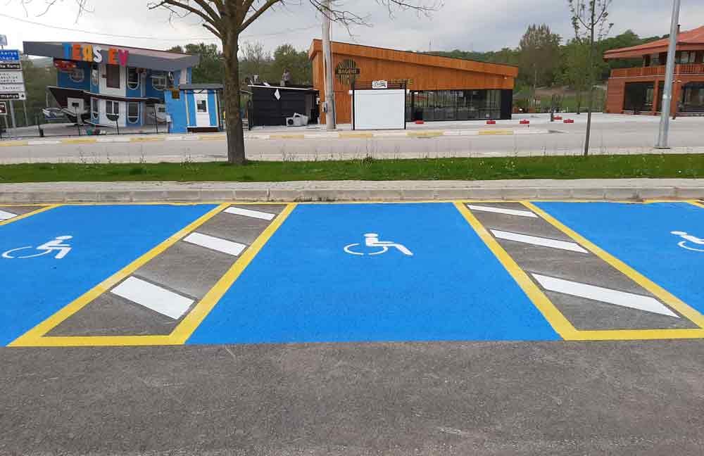 Otopark çizgi ve yönlendirme uygulaması